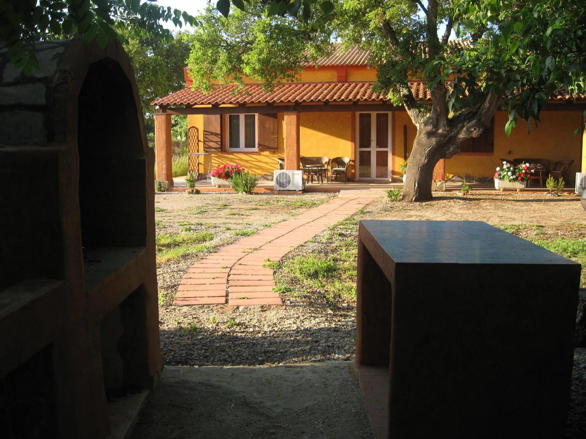Agriturismo La Barca In Secca Olmedo Exterior foto